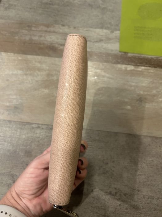 Furla цвят пудра голямо