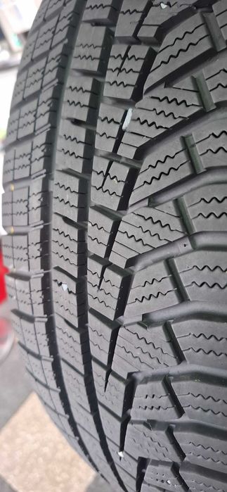 4бр. 205/60/16 Hankook 6.8mm грайфер, дот 20г. Безплатен монтаж