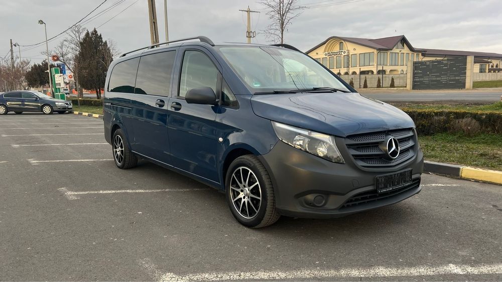 Mercedes Vito cu locuri