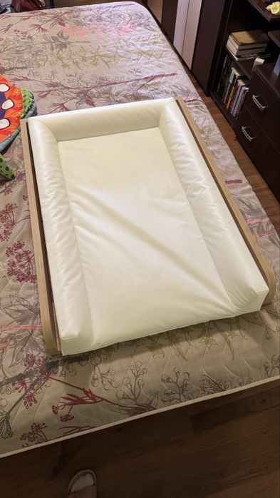 Повивалник за скрин KikkaBoo - Standard, дърво