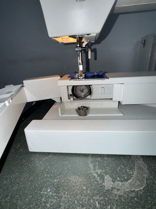 Masina de cusut Pfaff Tipmatic  6110