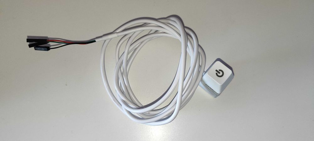 Външен настолен бутон със механичен суич за компютър