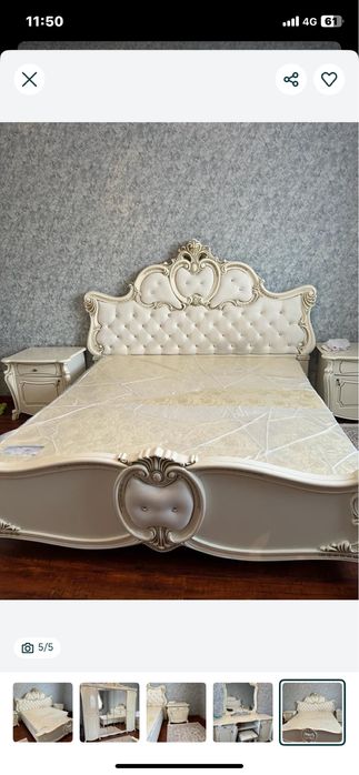 Спальный гарнитур