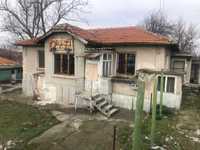Продавам къща в село Ябълково Хасковска област