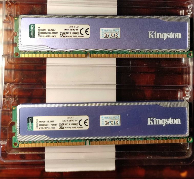 Продам оперативную память Kingston HyperX 8гб+2 DDR3 цена за пару