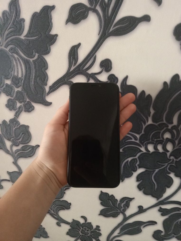 iPhone 10 простой