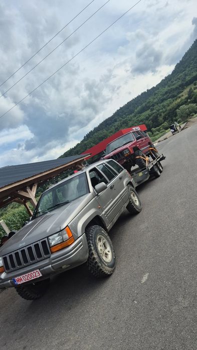 Vând jeep grand cherokee limited zj 2.5