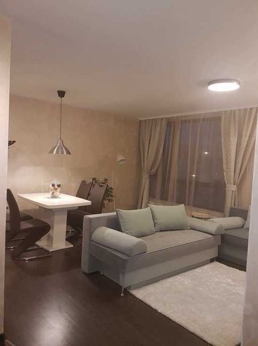 Продава се Двустаен апартамент в София, Витоша - 70 кв.м за 1658 €/кв.м - Снимка #1