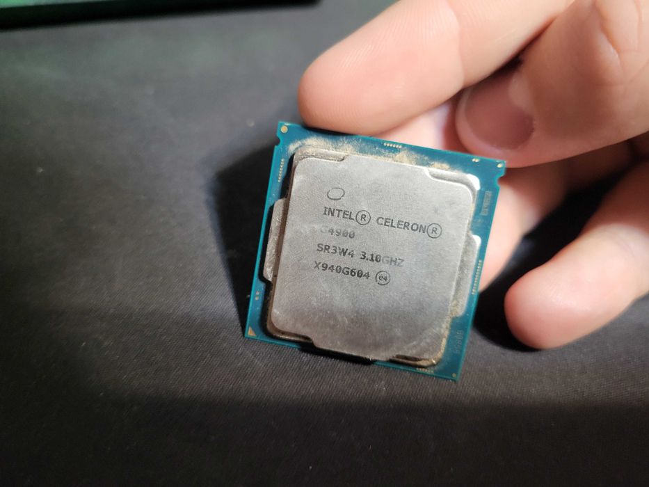 Celeron G4900 LGA1151v2
