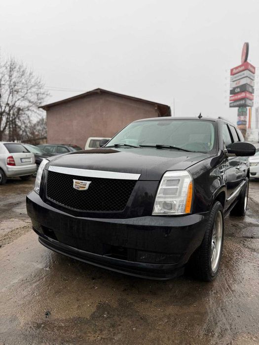 Cadillac Escalade 6.2 benzina