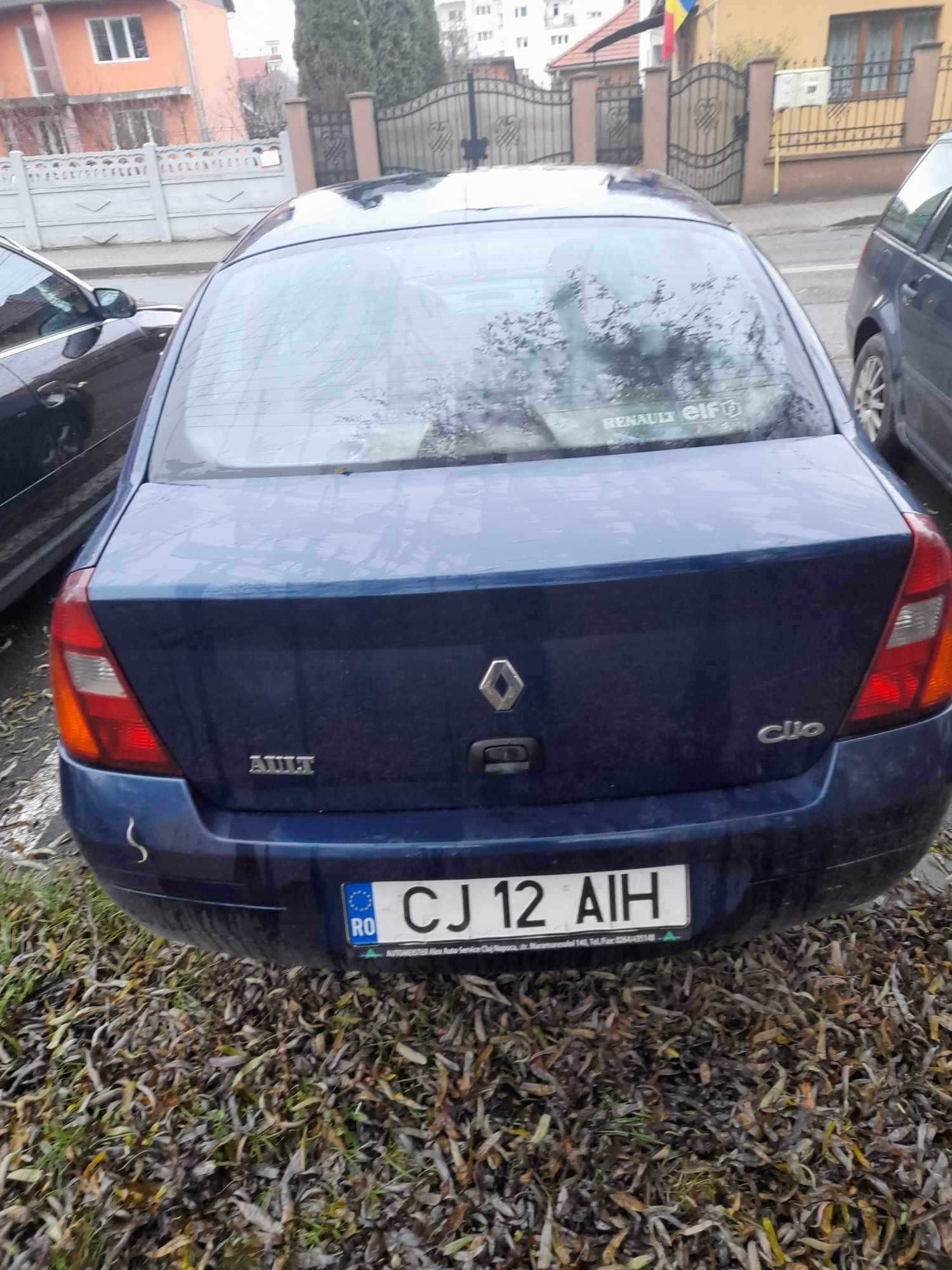 Renault clio sedan