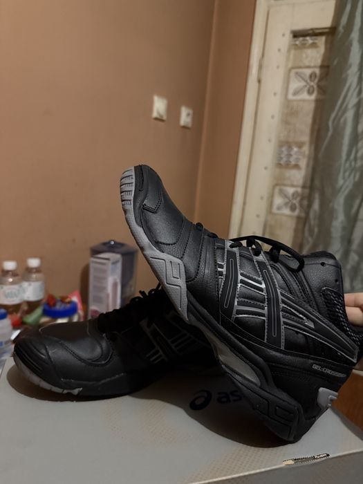 Asics мъжки маратонки