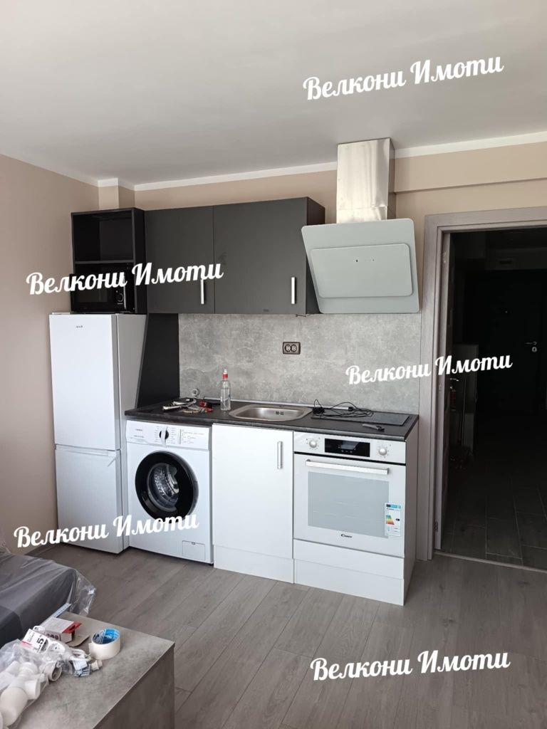 2-ен нов за първи наематели до х-л Империал