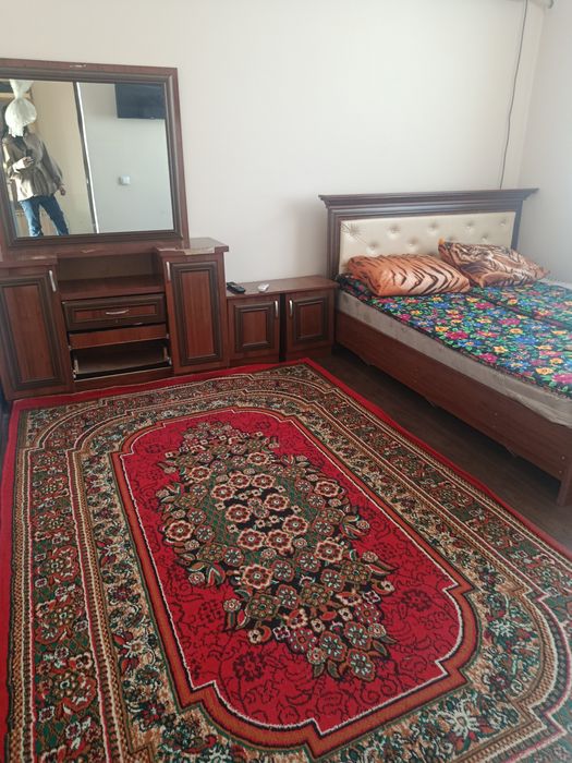 Yangi bozor 70 market orqasida 2 xona ijaraga beriladi