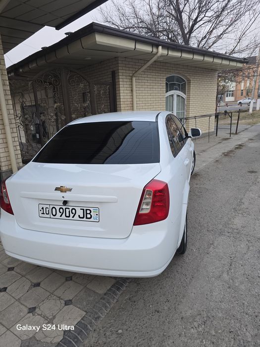 Жентра  сотилади.