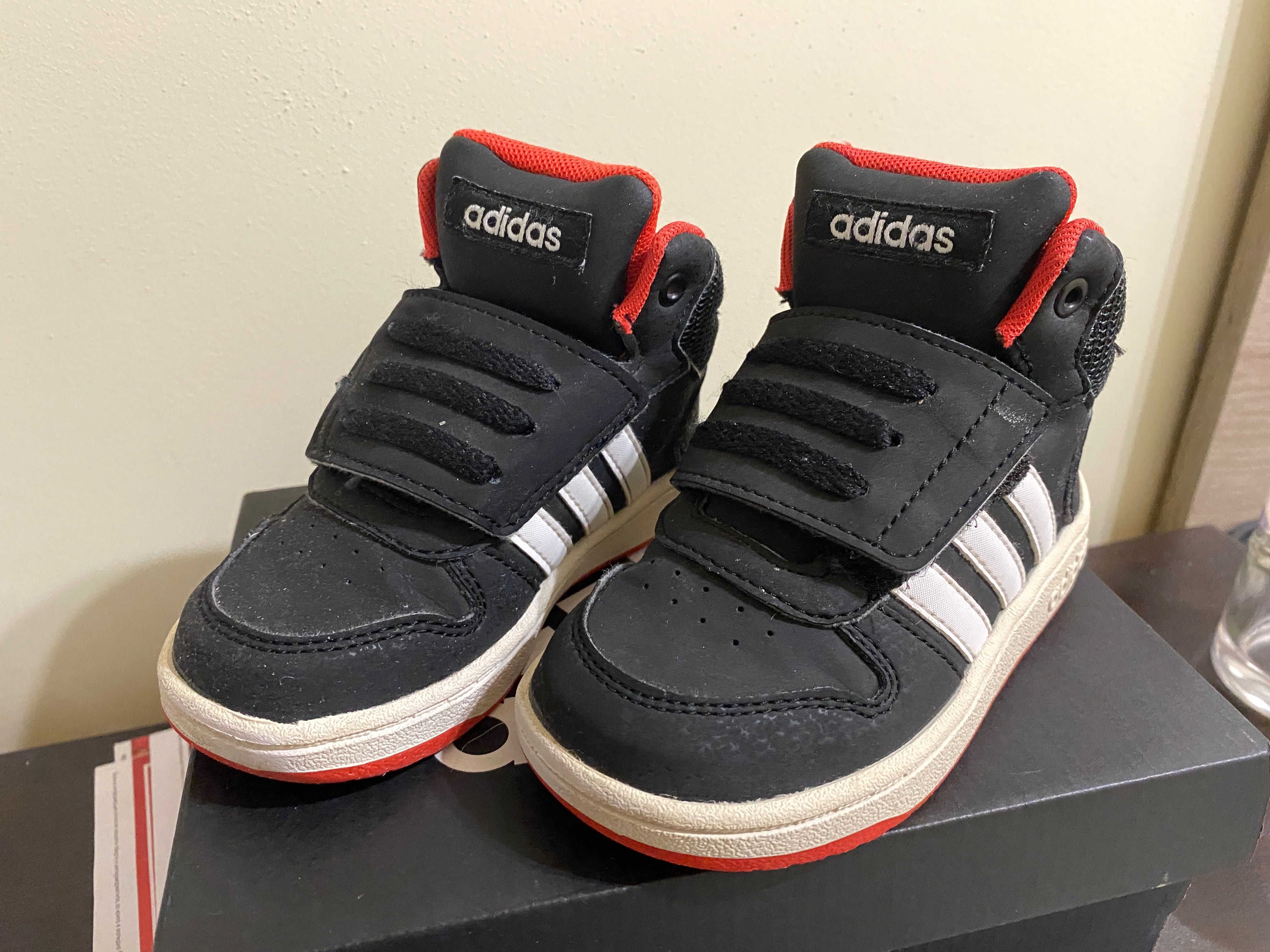 Детски боти ADIDAS размер 23