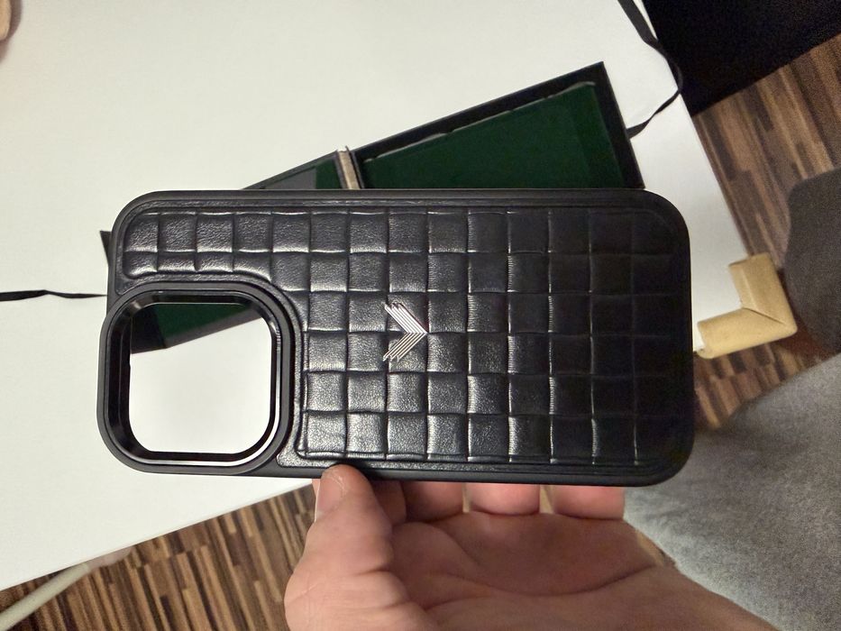 Husa Iphone 15 pro Velante piele de vitel!!