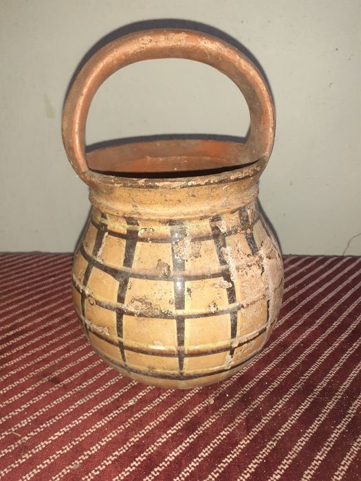 Стомна и рукатка,  керамични съдове