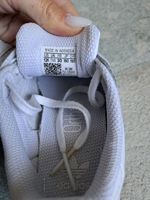 Adidasi copii marimea 30 unisex