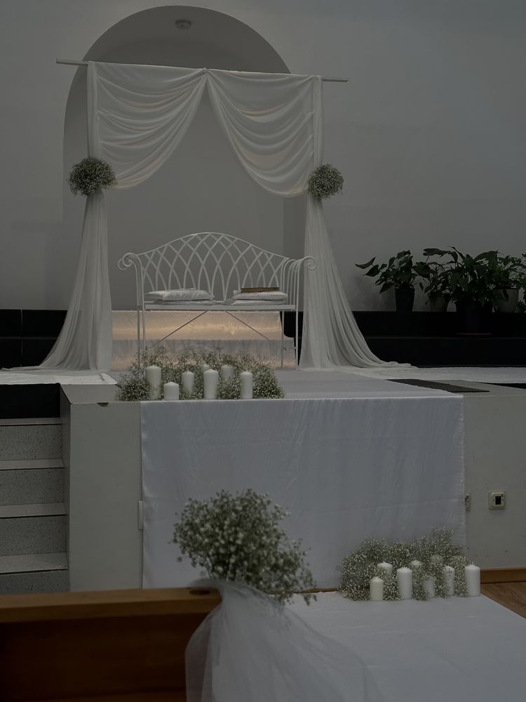 Aranjamente nunta cu cilindrii si floarea miresei