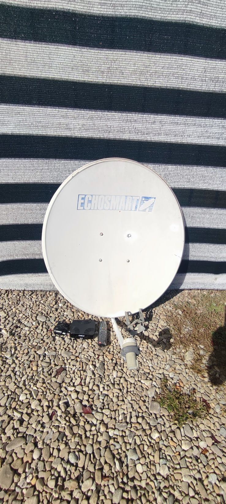 Antena satelit Digi