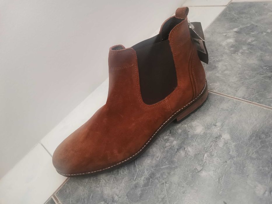 Ghete cizme Chelsea clarks