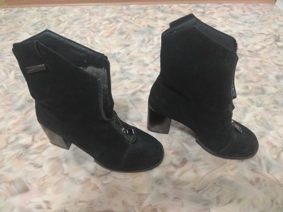 Зимняя женская обувь 36 р.