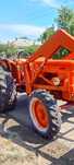 Vând Tractor Cu încărcător