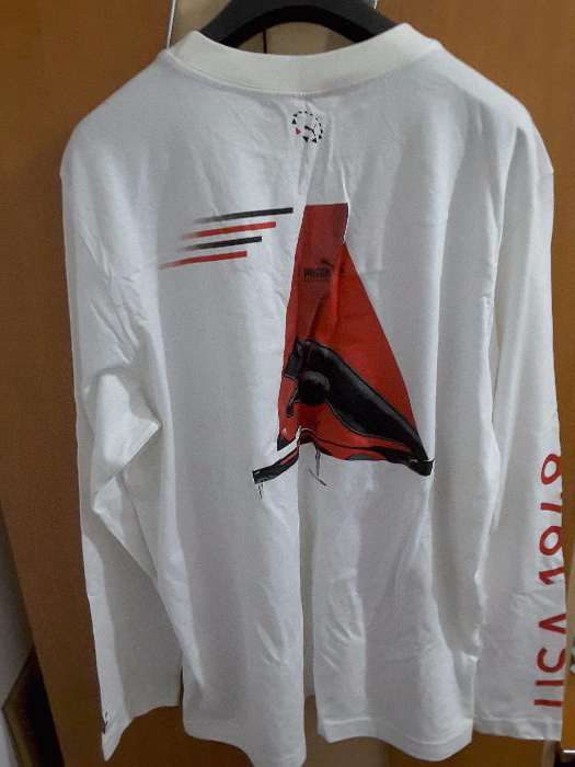 Vând bluză Puma barbateasca