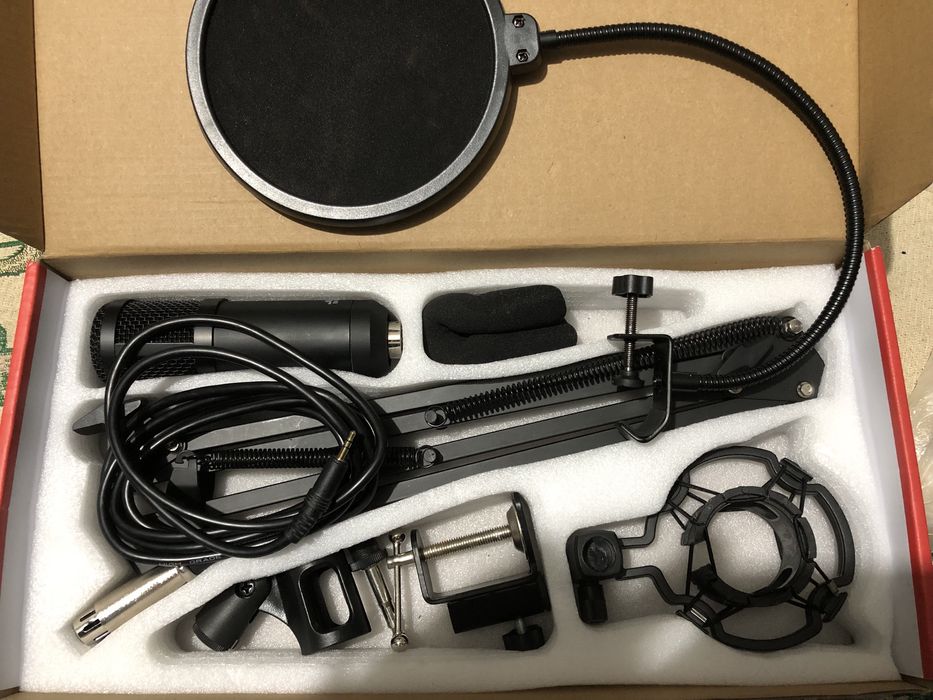 Кондесаторный микрафон BM-800. Набор.