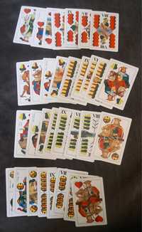 Cărți de joc tarot