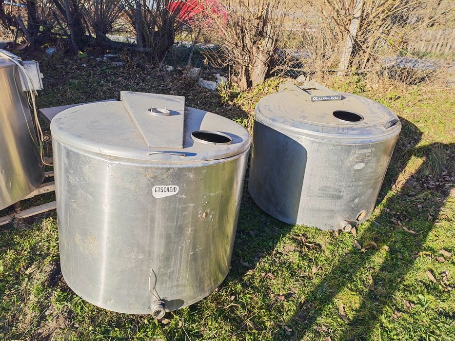 Vând vană inox ,500 litri