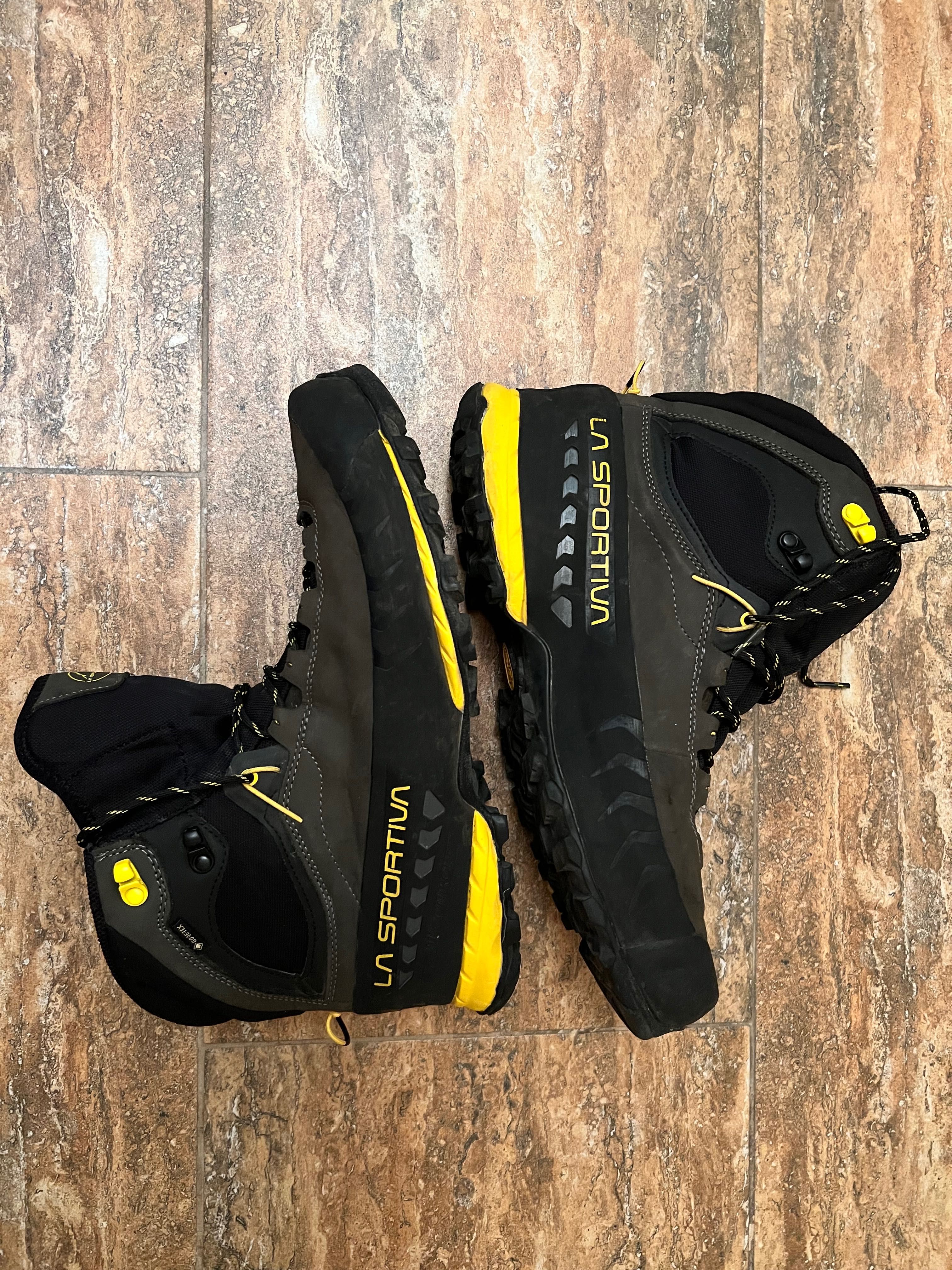 Туристически три сезонни обувки LA SPORTIVA TX5 Gore-Tex