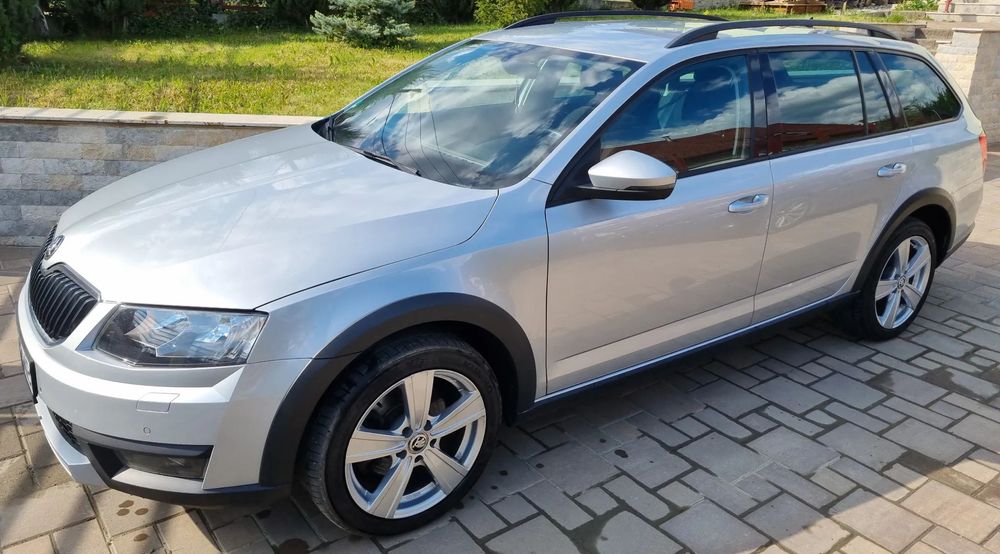 Skoda Octavia Skoda Octavia Scout, 4x4, 2.0 TDI (Cod motor DFCA), 2016, model 2017
