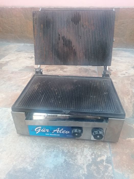 Грил тостер преса  на газ