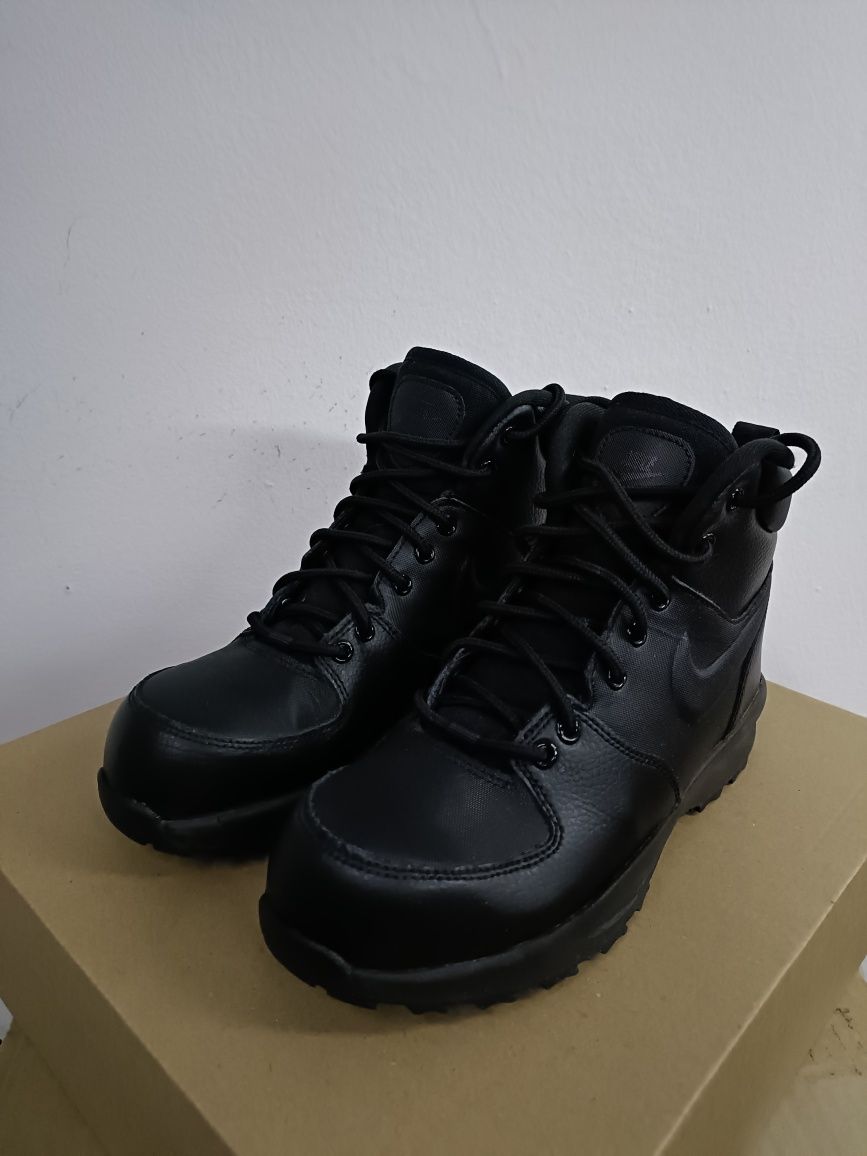 Nike Manoa Leather номер 38