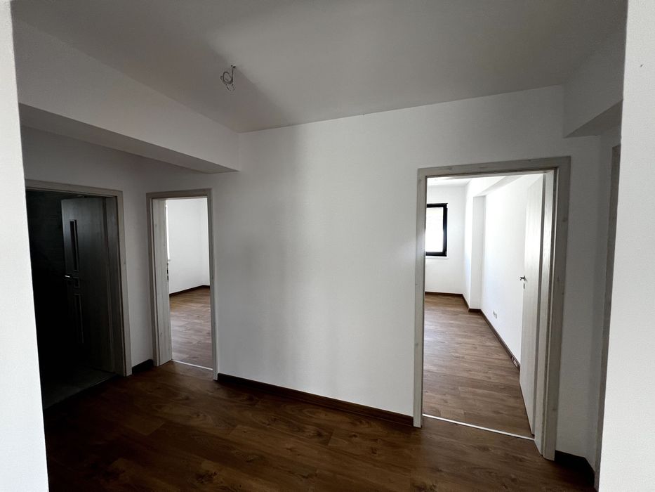 Casă parter 100 mp – 3 dormitoare, 2 băi – Ciorogârla - București