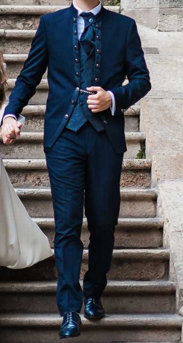 Vând costum mire Pasha Men's Wear set complet + pantofi