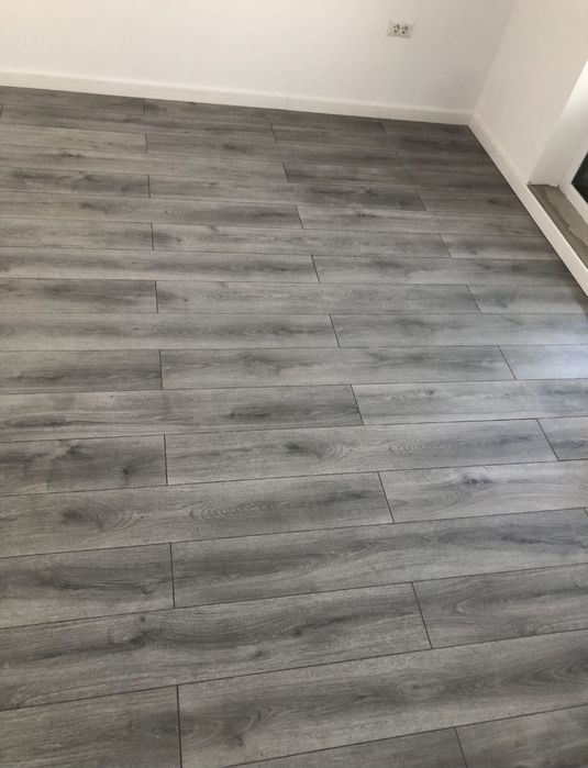 Amenajări interioare /Renovări apartamente. Meseriași finisaje