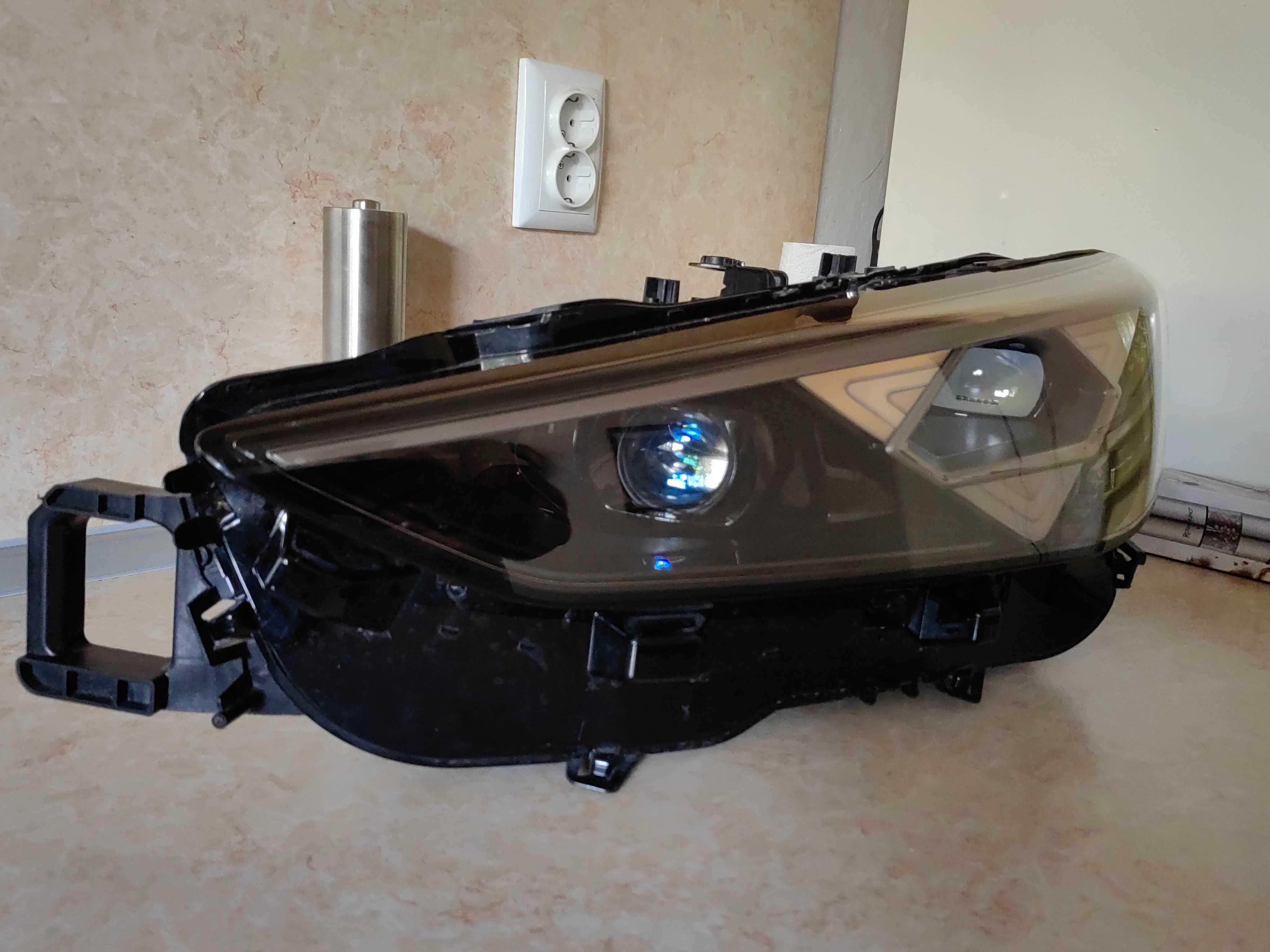 Фар Cupra Terramar LED ляв Оригинален