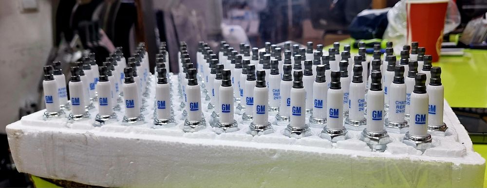 monza 1.5 1.3 svecha,kalodka,hadavoy