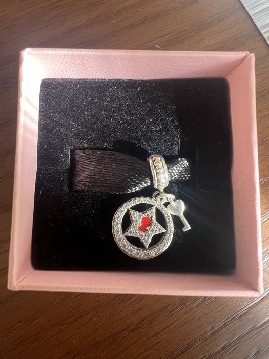 Сребърни талисмани съвместими с Pandora