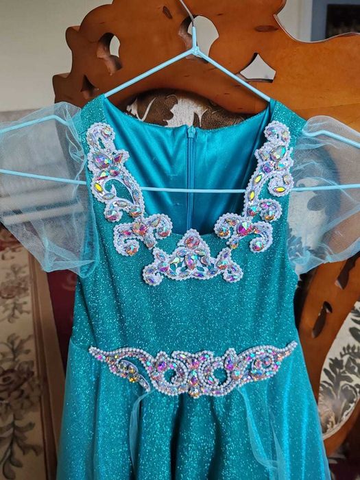 Детское платье ручная работа на 6-8 лет