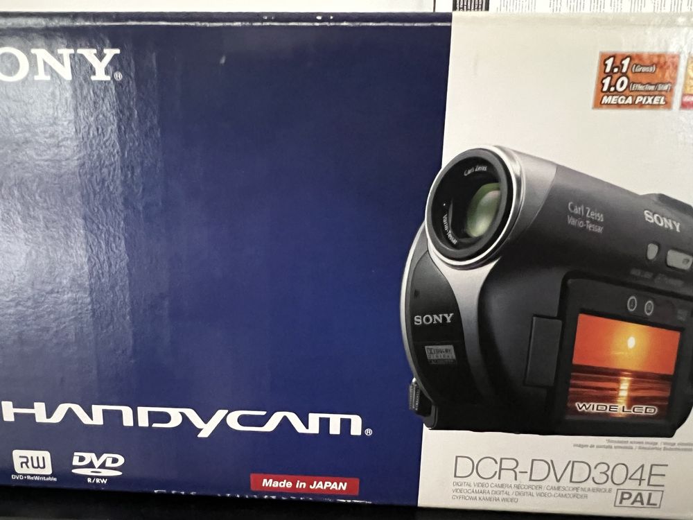 Camera video Sony DCR-DVD304E