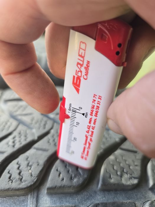 Зимни гуми 225/55/16 lassa