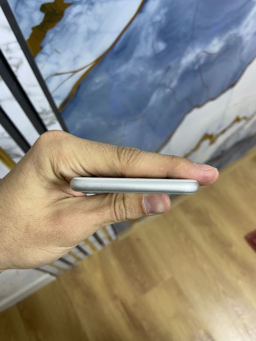 Iphone 8 64gb idal