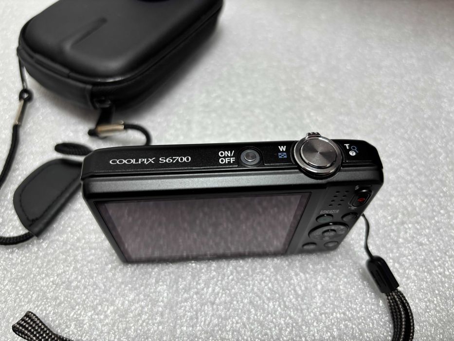 Перфектен! Като нов! Цифров Фотоапарат Nikon Coolpix S6700