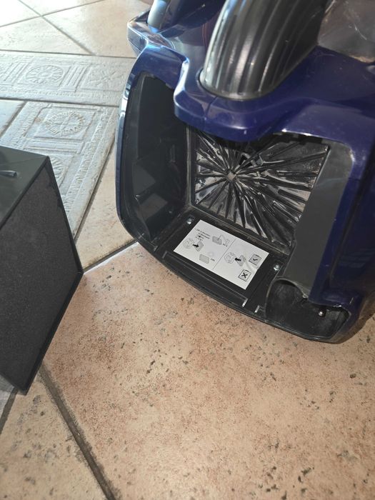 Прахосмукачка Electrolux turbocycronic  ANG 1