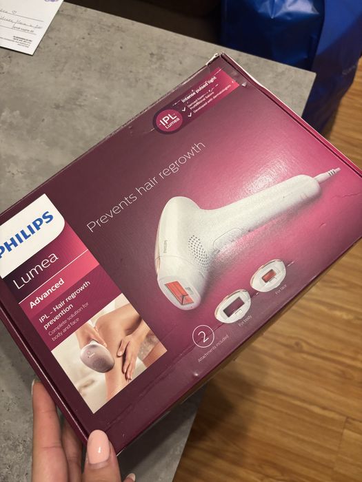 Фотоепилатор Philips Lumea IPL Advanced