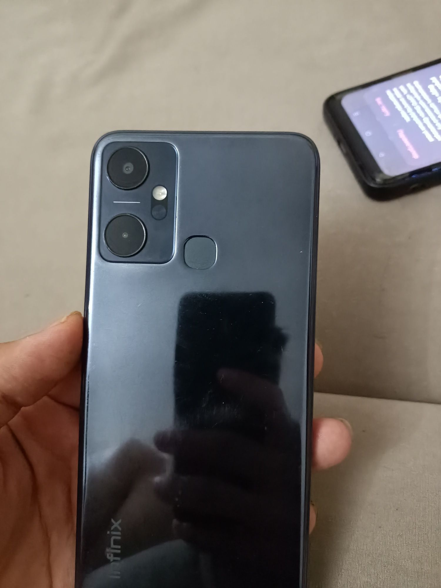Продам телефон, infinix smart 6 plus
